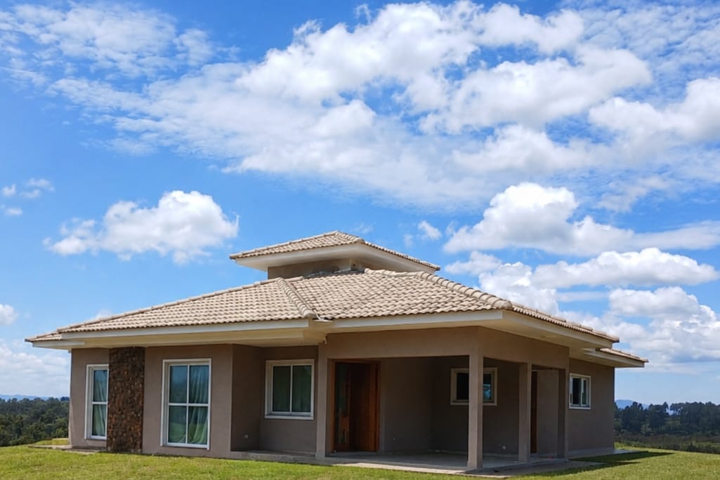 Casa de campo de alto padrão executada pela Ceccon — Campina Grande do Sul, PR